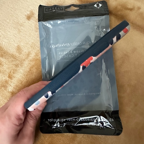 Casley iPhone 11 Bold Field of Flowers Case - Picture 4 of 4